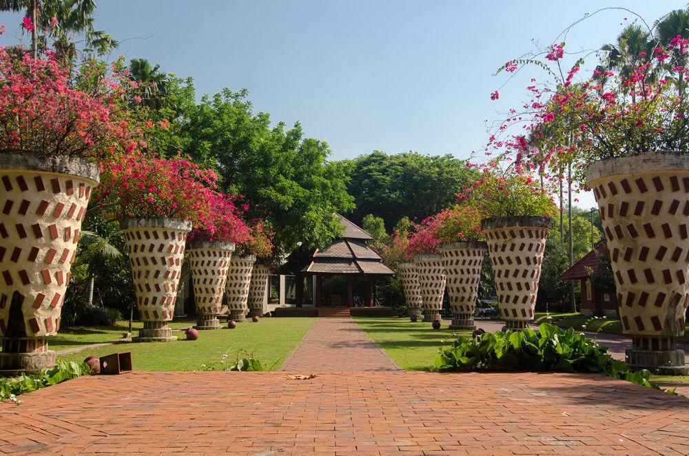 Grand Hap Solo Hotel Exterior foto