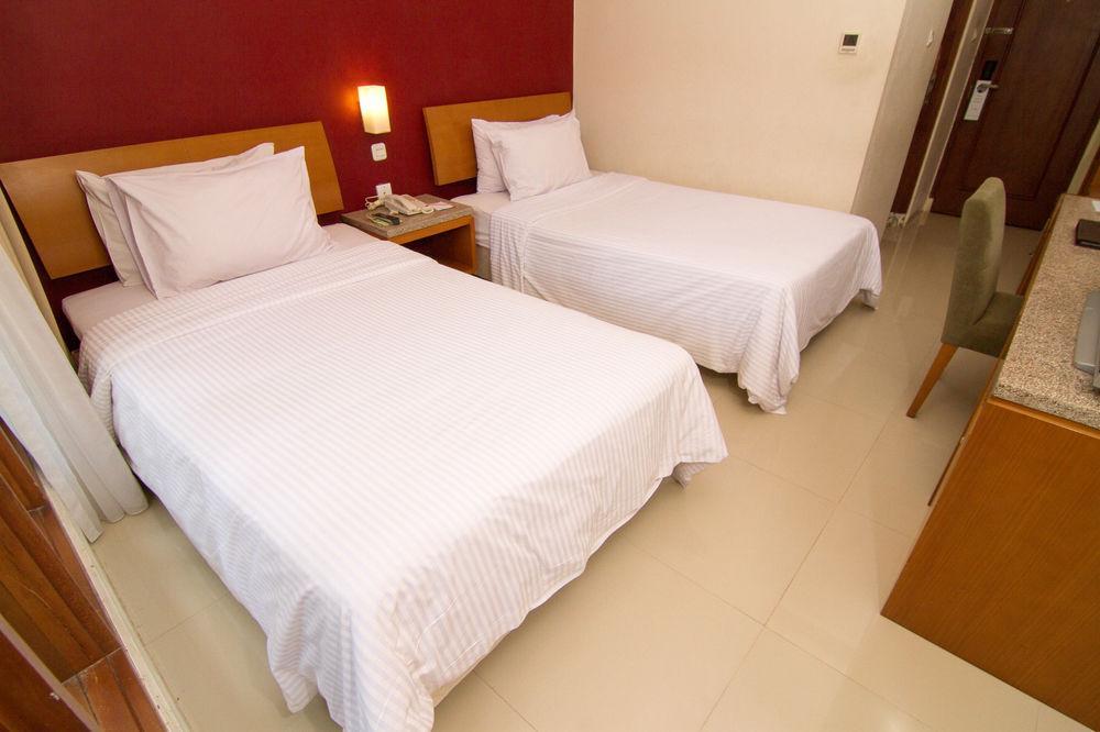 Grand Hap Solo Hotel Exterior foto